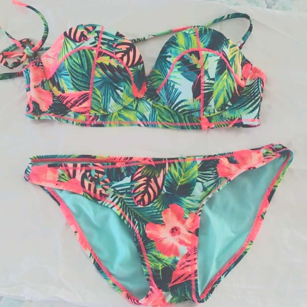 Tropical Bikini Set